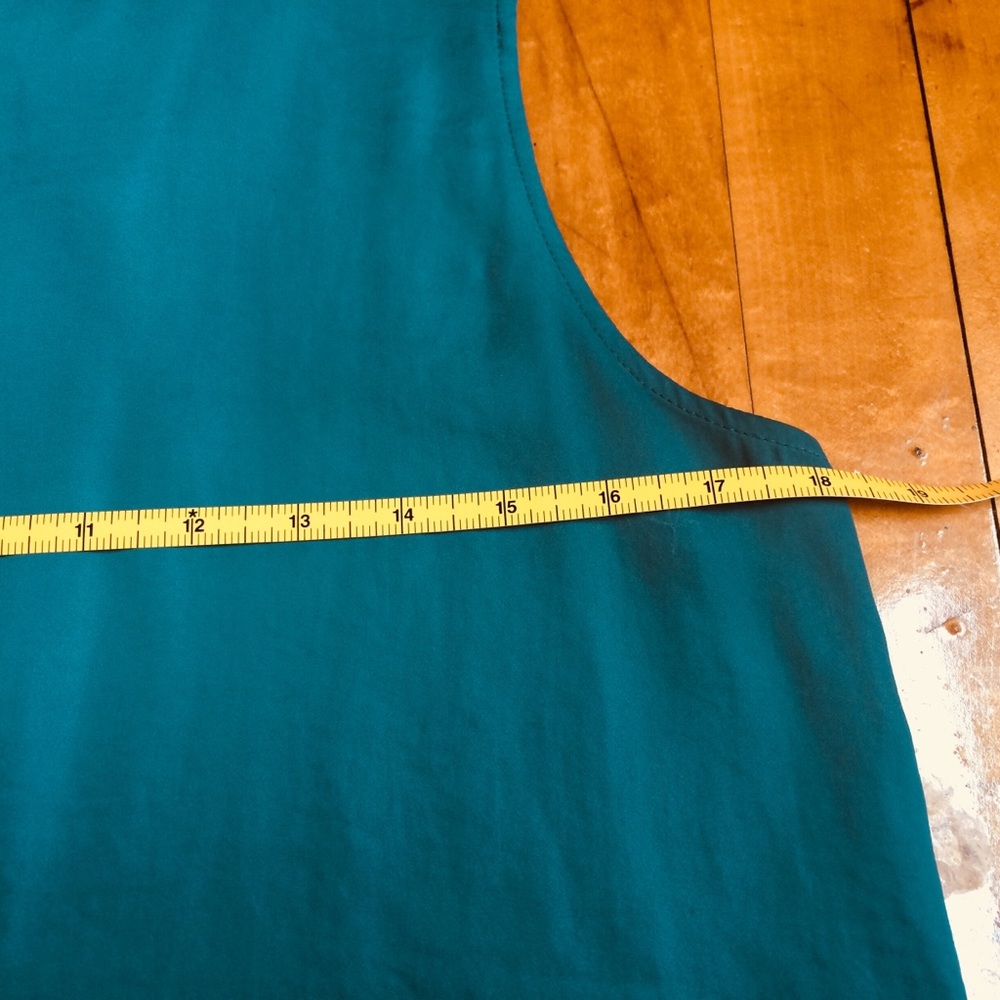 LOFT Green Silky Tank Top Petite M - Picture 8 of 8